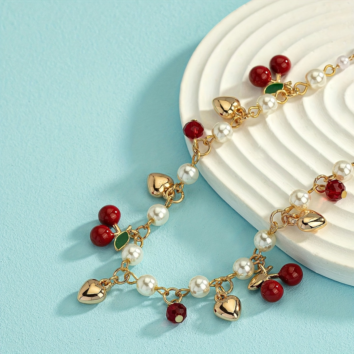 1 Strand Lady's Cherry Beads Golden Heart Shape Charms Design Necklace, Elegant Personality Versatile Party Banquet Daily Wear Jewelry - BUY24 Live Store